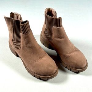 Sassy Girl Booties (2) - LIKE NEW